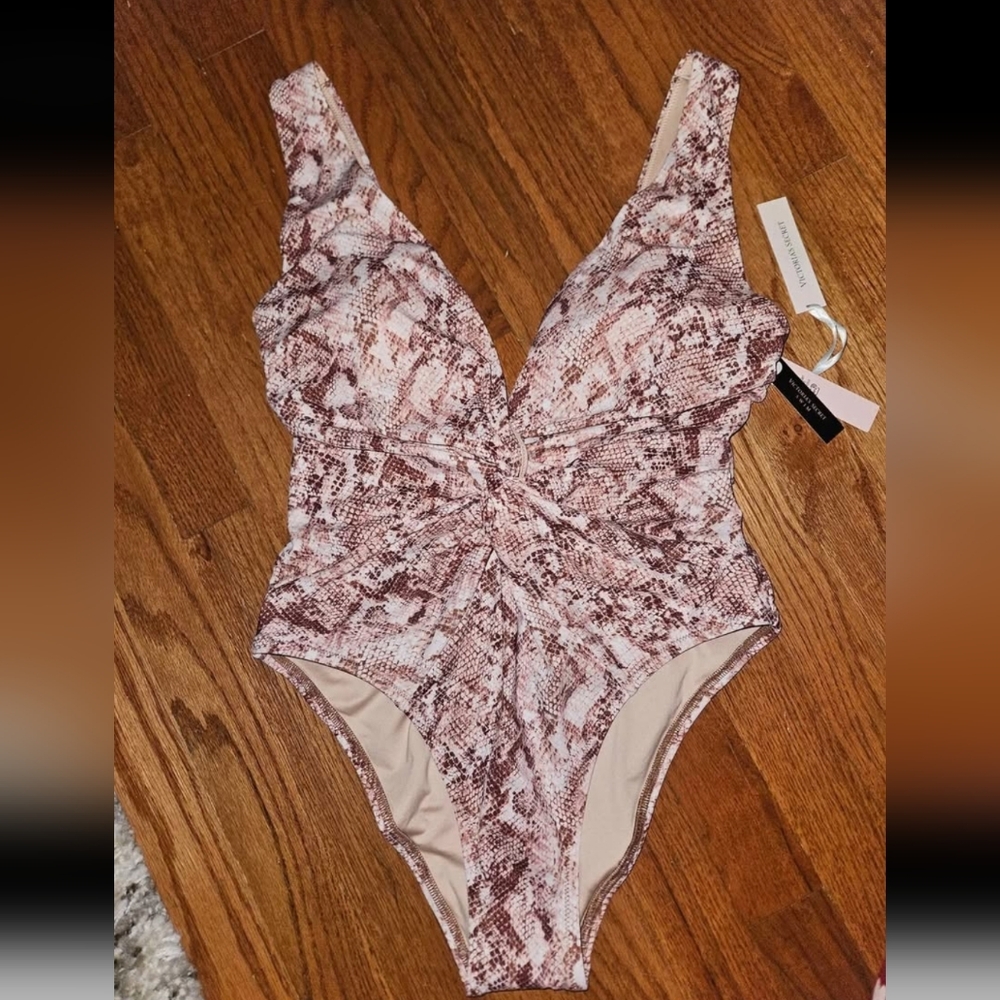 Victoria's Secret Womens One Piece in Brown and Cream